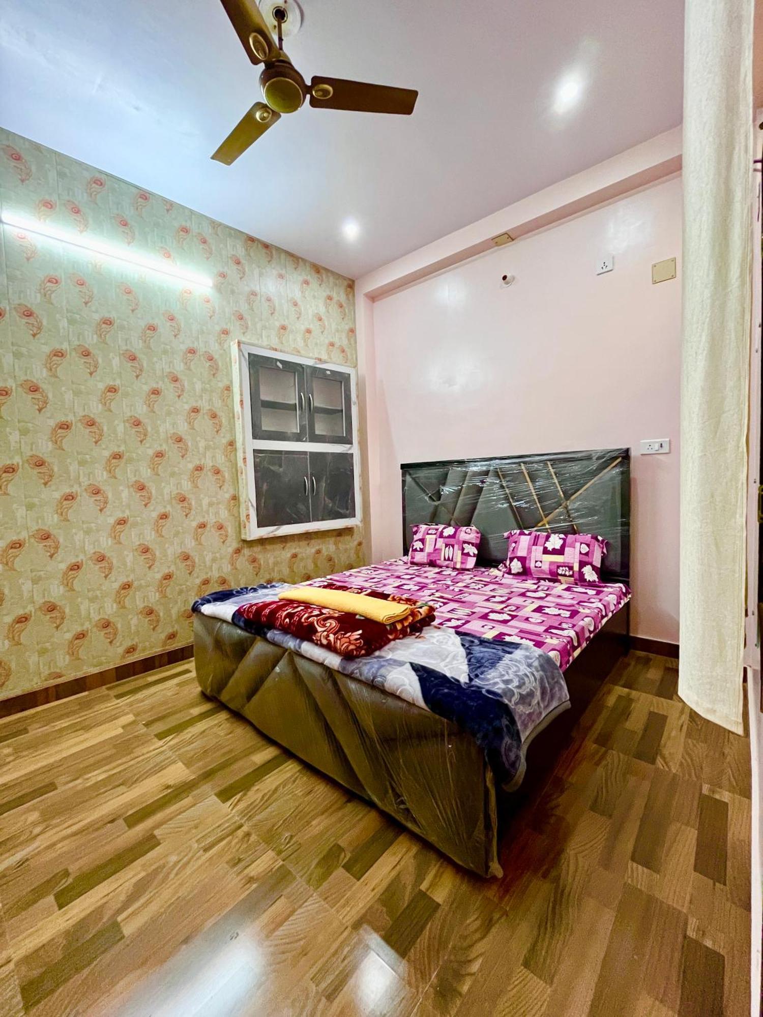 Trilok Residency - Dashashwamedh Varanasi Eksteriør billede