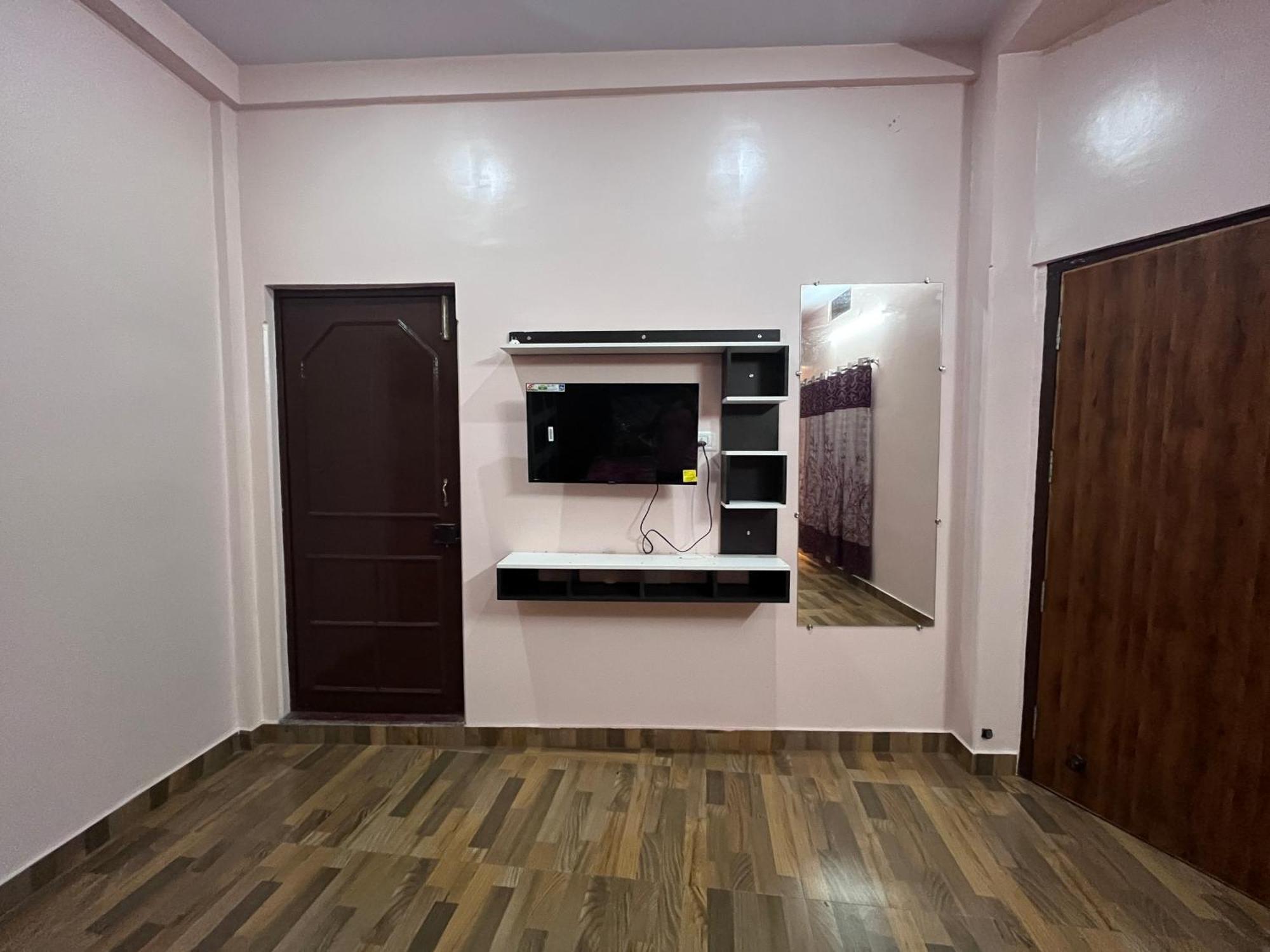 Trilok Residency - Dashashwamedh Varanasi Eksteriør billede